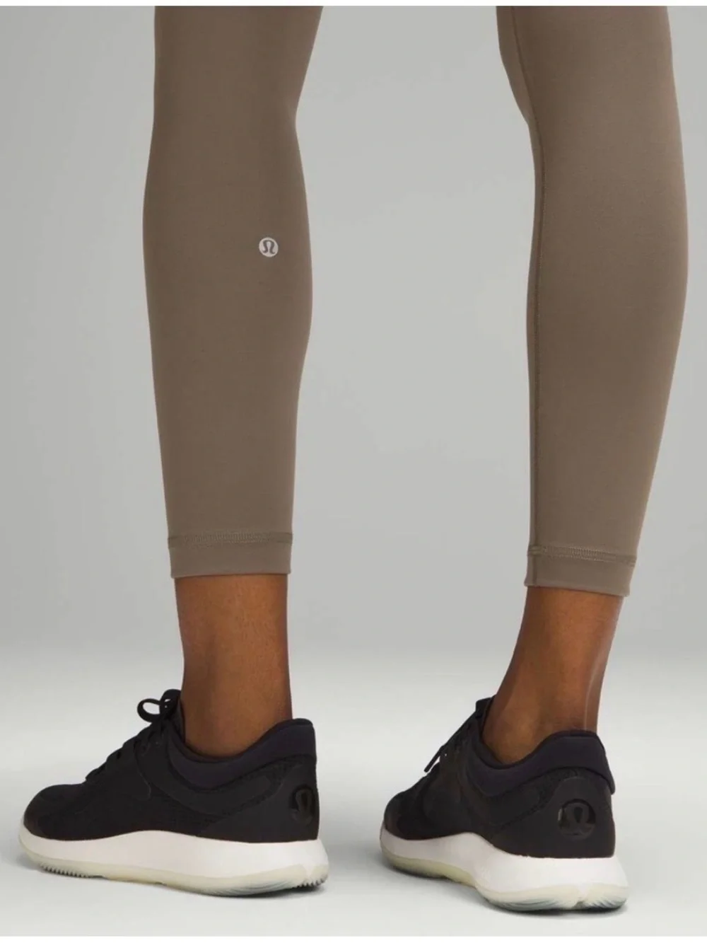 lululemon Wunder Under HR Leggings in Nomad & free tote